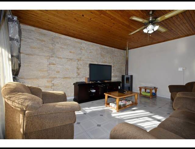 4 BEDROOM HOUSE FOR SALE IN BASSONIA